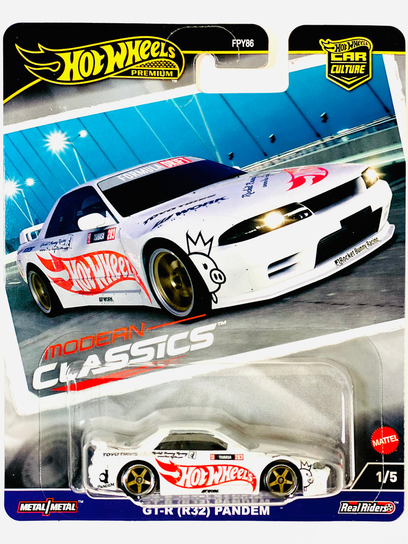 Hot Wheels 2024 Modern Classics Nissan Skyline GT-R (R32) Pandem